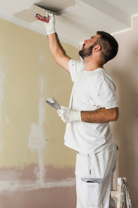 Travaux de peinture intérieure et extérieure à Nantes